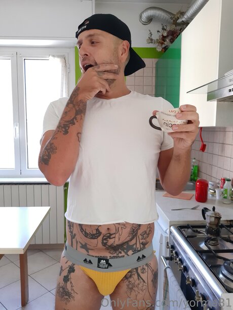 Yorma81 xxx star pics