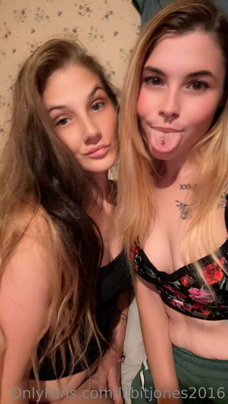 Lilbitjones2016 high quality model photos