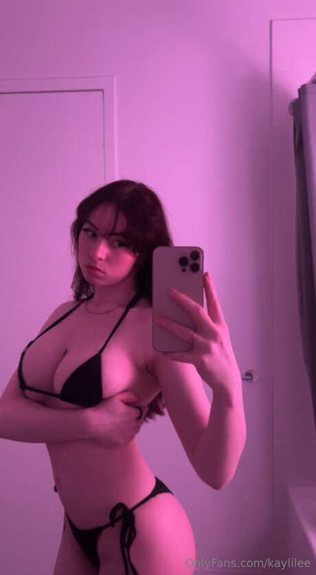 Kaylilee star pornographic photos