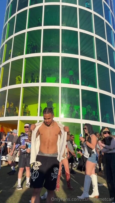 Itsmilesmetcalf perfect star picture