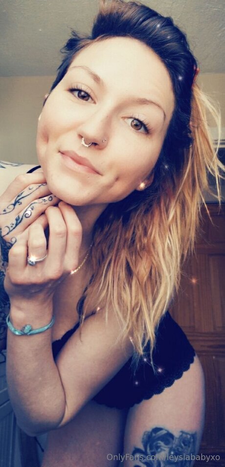 Leysiababyxo pornstar nice image