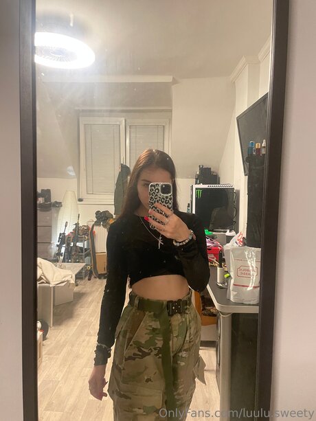 Luulu Sweety perfect model pic