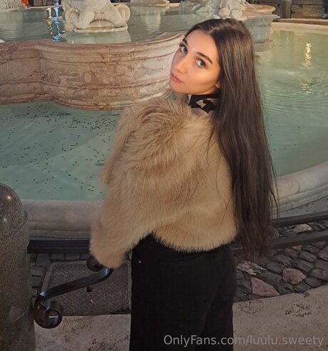 Luulu Sweety beautiful star pics