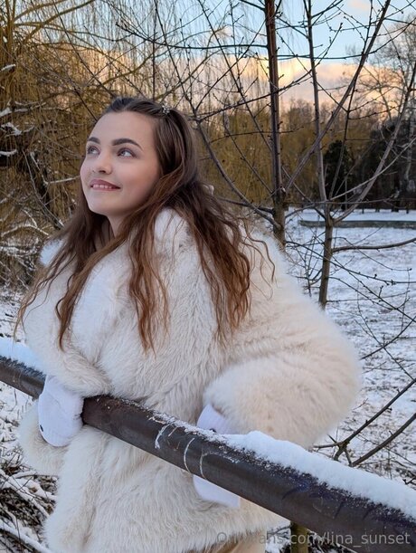 Lina Sunset pornstar nudes image