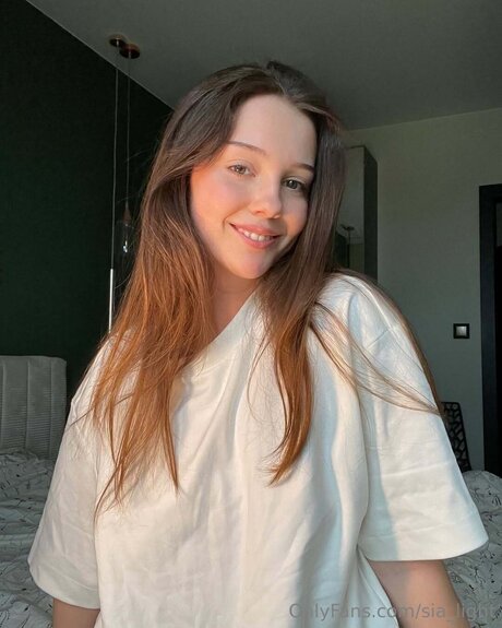 Sia Light adult actress photo