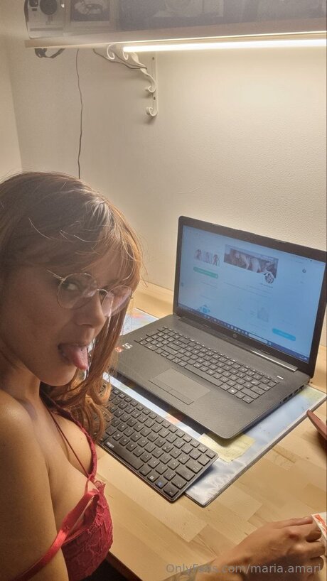 Angelinajohnsonfree high quality star photos