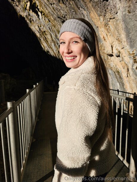 Poppybrightwater star image