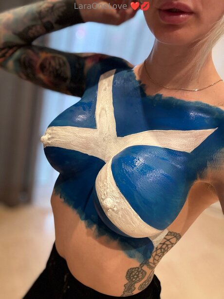 Lara Belle sex pornstar galleries