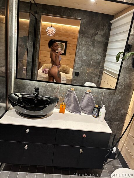 Ssmudgex sexy actress archive