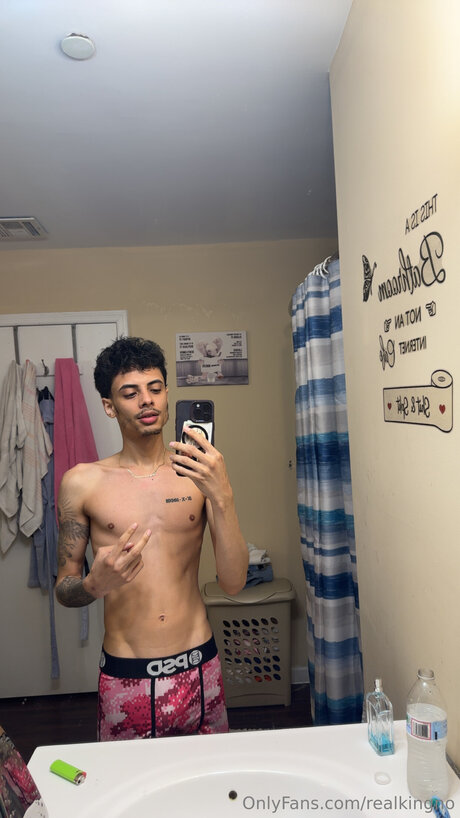 Realkingno xxx pornstar galleries