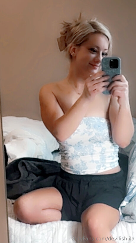 Devilishlila star sexy gallery