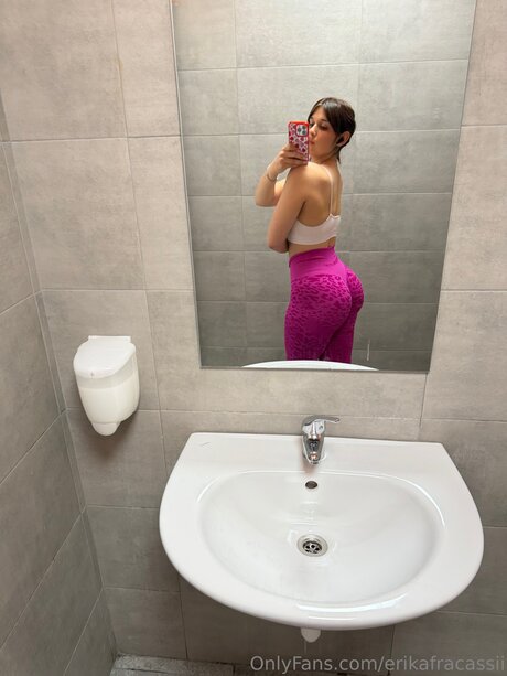 Erikafracassii pornographic actress pictures