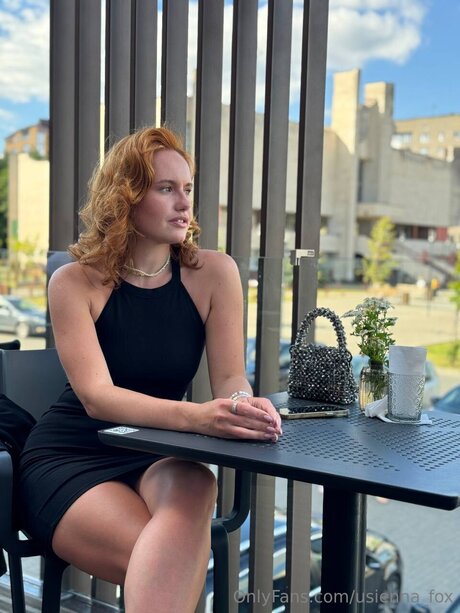 Usienna Fox pornstar hot photos