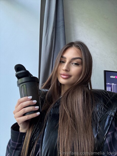 Amelia Lovis star porn archive