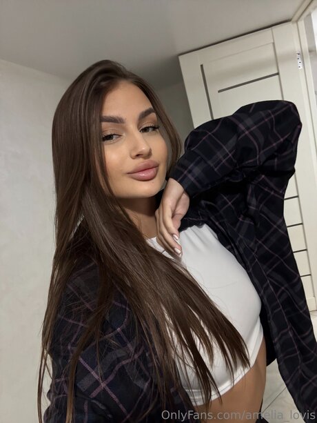 Amelia Lovis star sex galleries