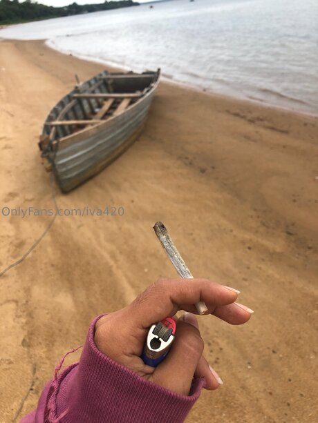 Iva420 model naked images