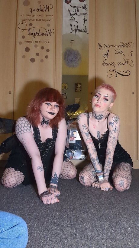 Wixchaphoria art pornstar pictures