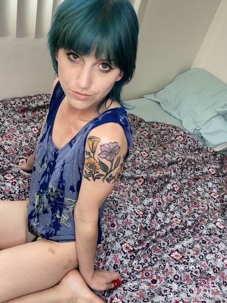 Thequeenastropublic star perfect archive