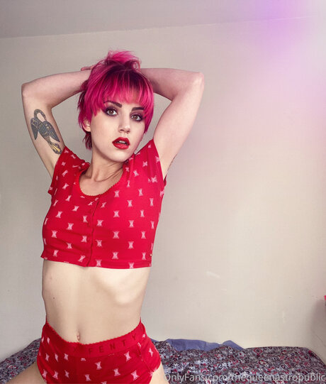 Thequeenastropublic pornstar hot archive