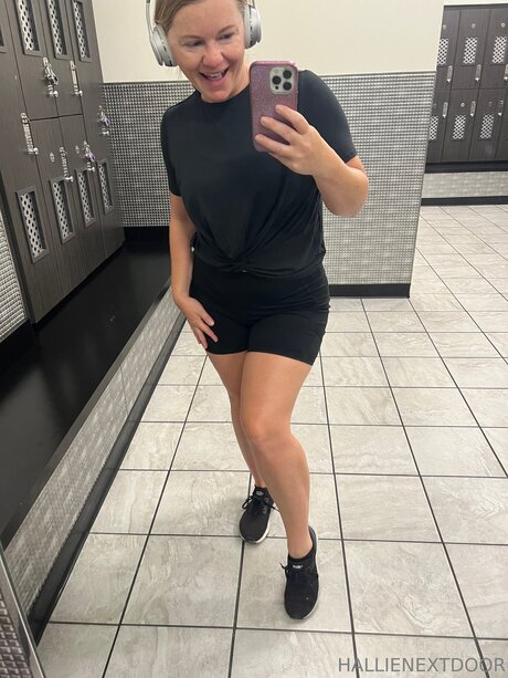 Hallienextdoor pornstar sexy images