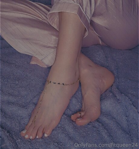 Fitqueen24 star exclusive pic