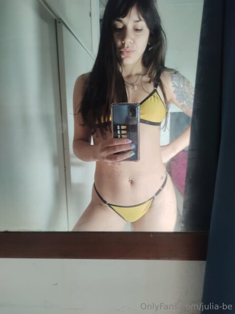 Julia Be erotic actress gallery