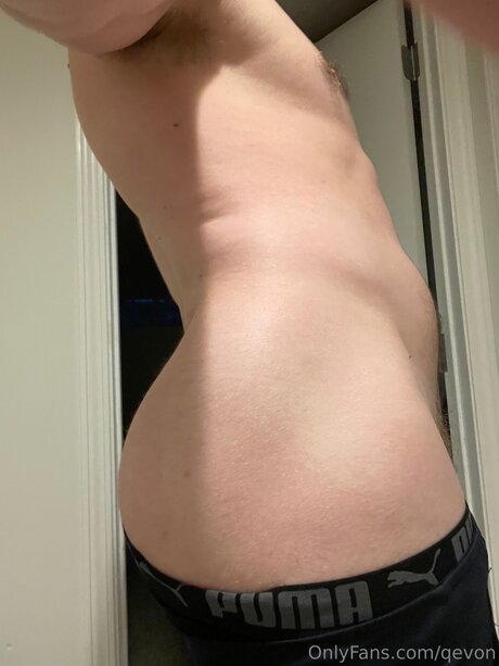 Qevon star erotic picture