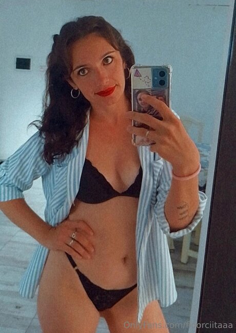 Floorciitaaa art star pic