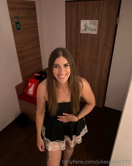 Julia No Ppv art model gallery