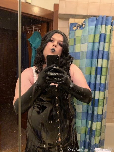 Sissy Erika001 model photo