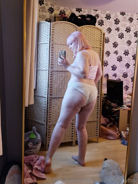 Charlottebunnybun pornstar nude images