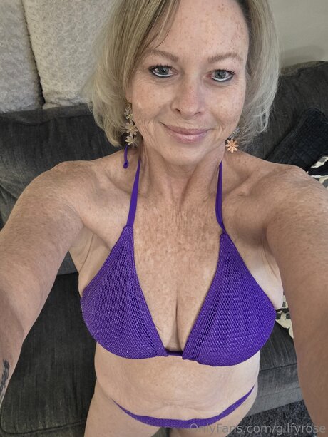 Gilfyrose beautiful model images