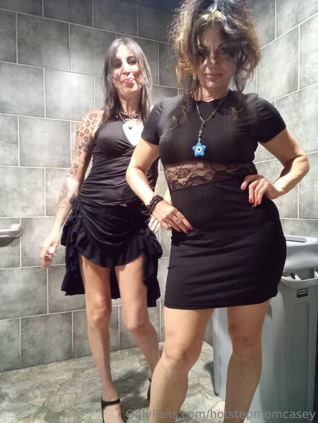 Hotstepmomcasey free model pic