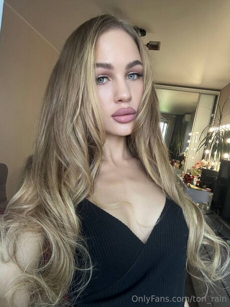 Tori Rain perfect pornstar picture