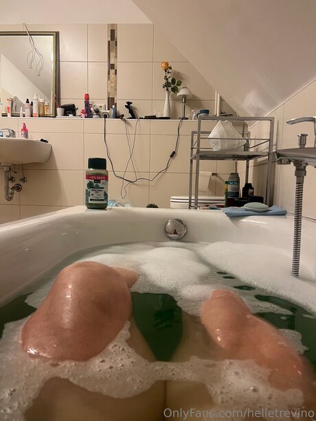 Helletrevino sex model gallery