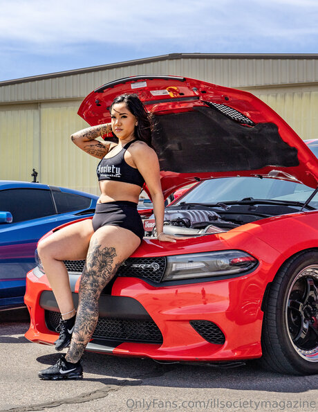 Illsocietymagazine model sexy archive