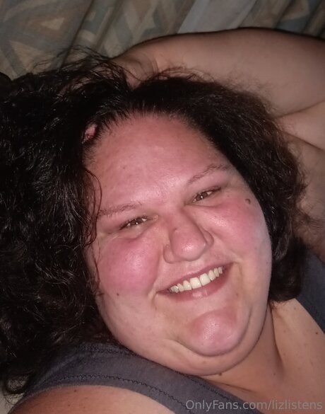 Lizlistens nudes pornstar gallery