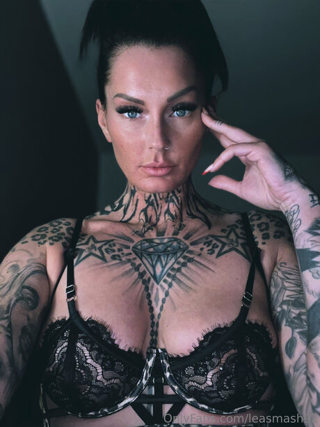 Elaineshubz pornstar perfect images