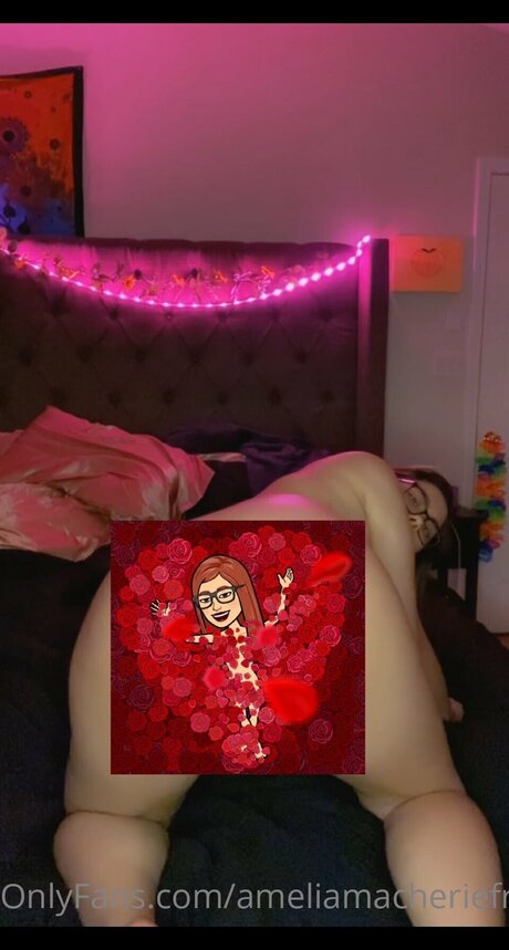 Ameliamacheriefree adult star image