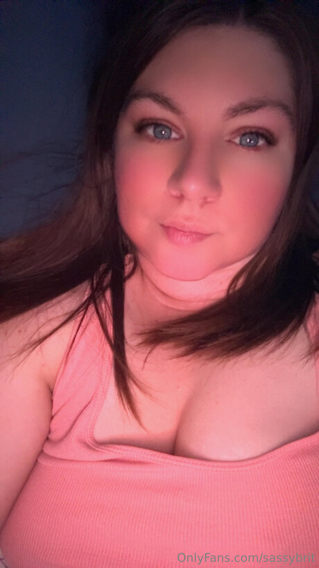 Sassybrit naked pornstar photos