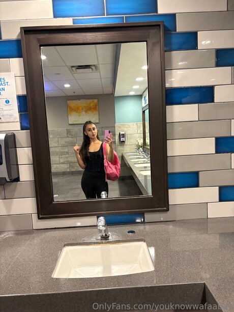 Youknowwafaabae free star pictures