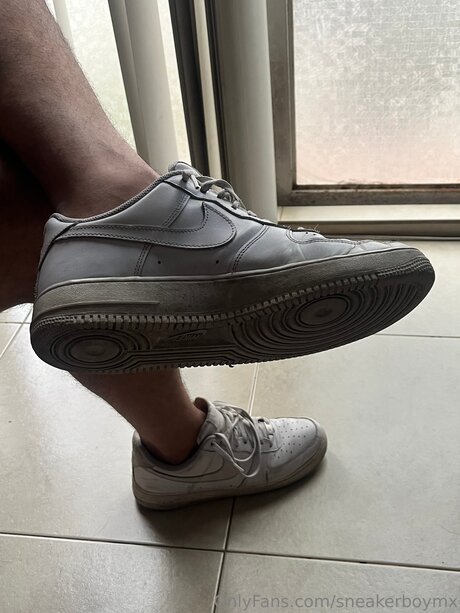 Sneakerboymx star art pictures