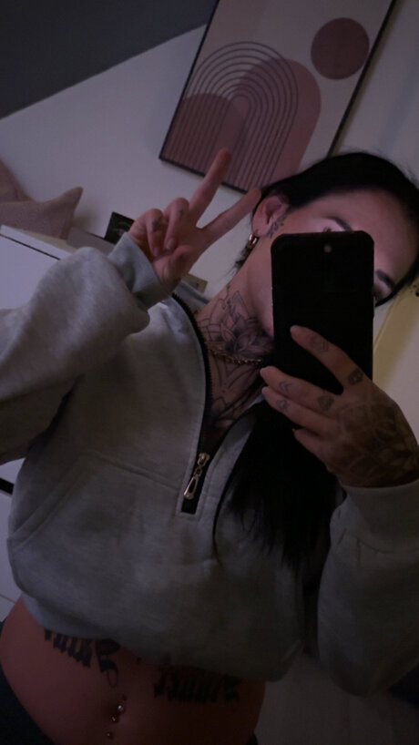 Justineblack model erotic pic