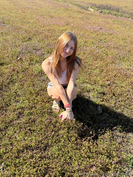 Miley 11 pornstar nude pics