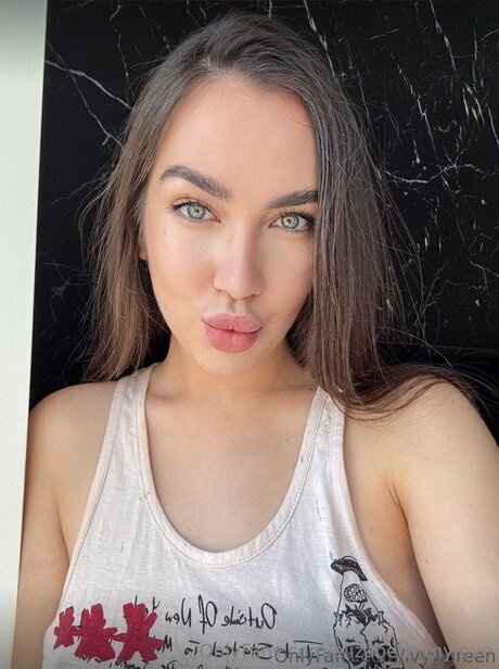 Elizabeth Mylove pornographic star images