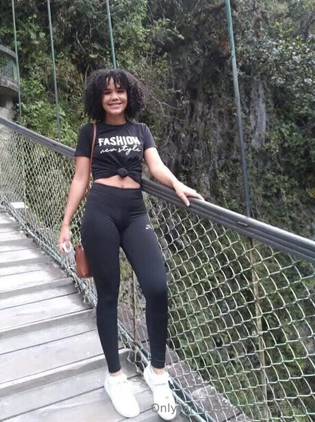 Cristalsweety xxx star galleries