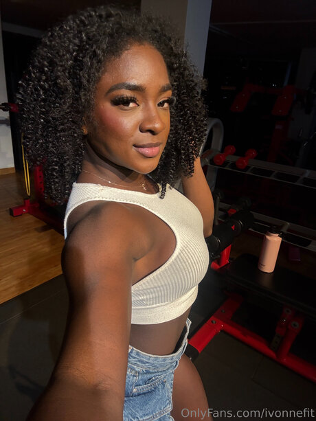 Ivonnefit perfect actress photo