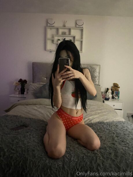 Kacimills Profile pic