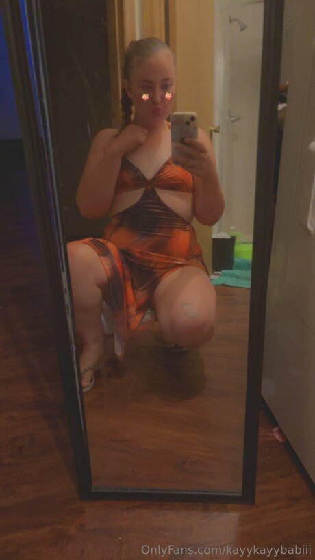 Kayykayybabiii nude pornstar image