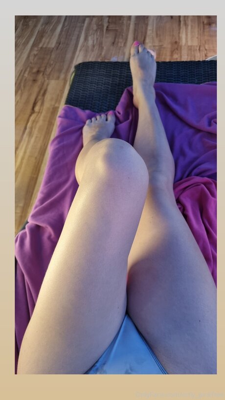 Only Pinkfree pornstar nude image